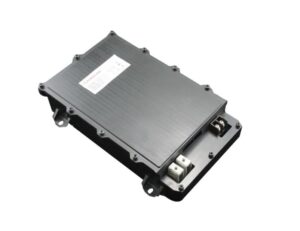 Read more about the article 3000 WATT DC/DC for electric vehicles with 280~880V input, 28/48V output with IP67 option